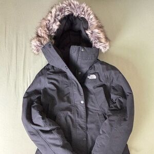 The North Face Arctic Parka Jacket (Black, Size Small, Excellent Used Condition)